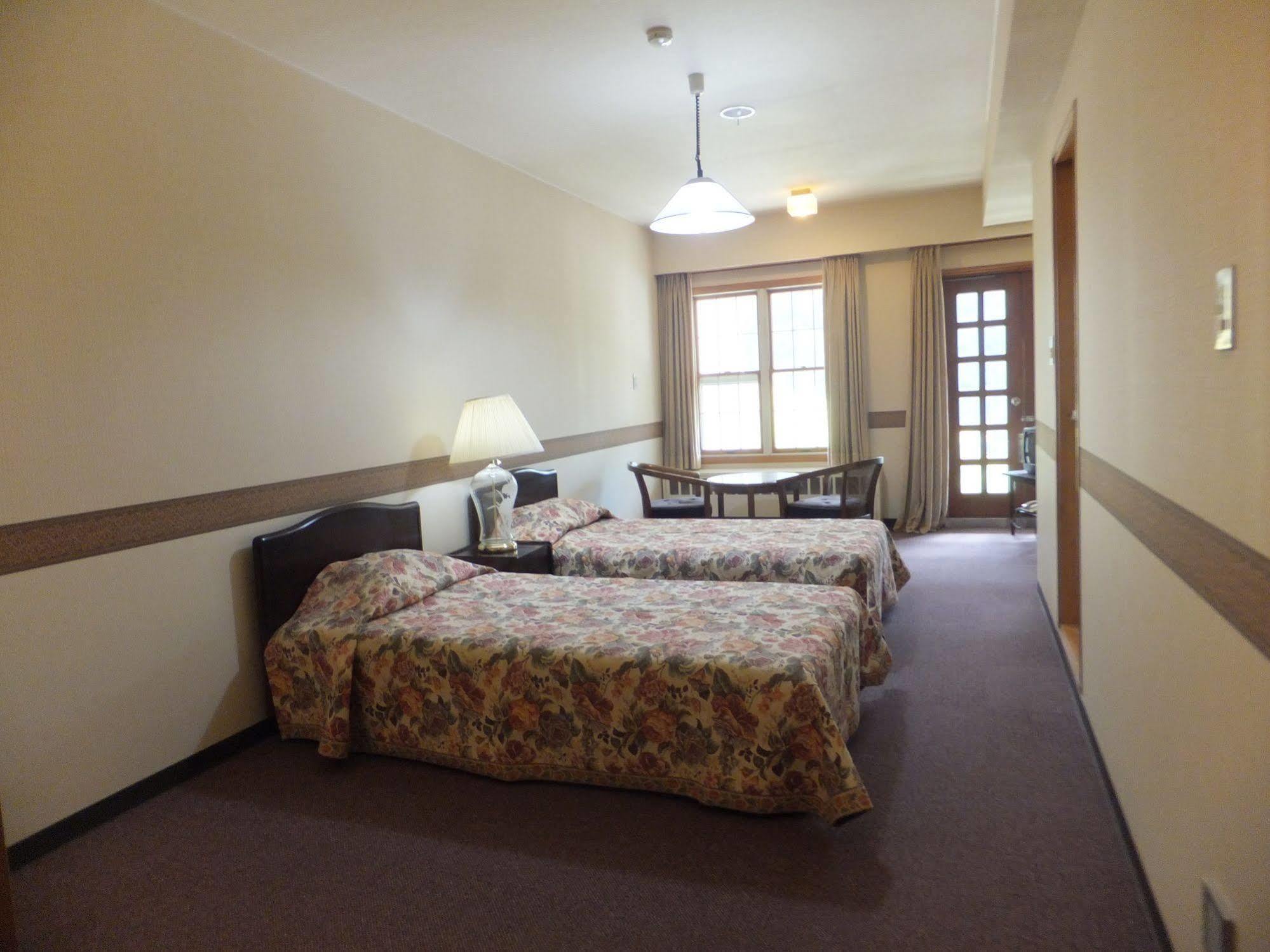 Naeba Springs Hotel Yuzawa  Extérieur photo